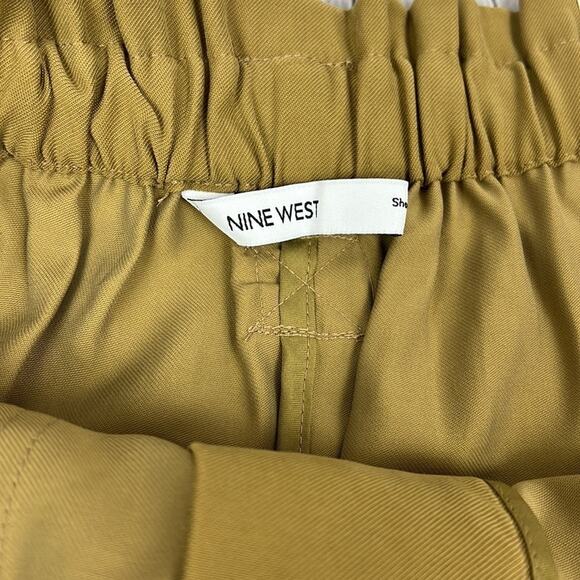 Nine West Women's Belted Shorts Pull On Khaki Size XL NWT Fall Style - Picture 6 of 9